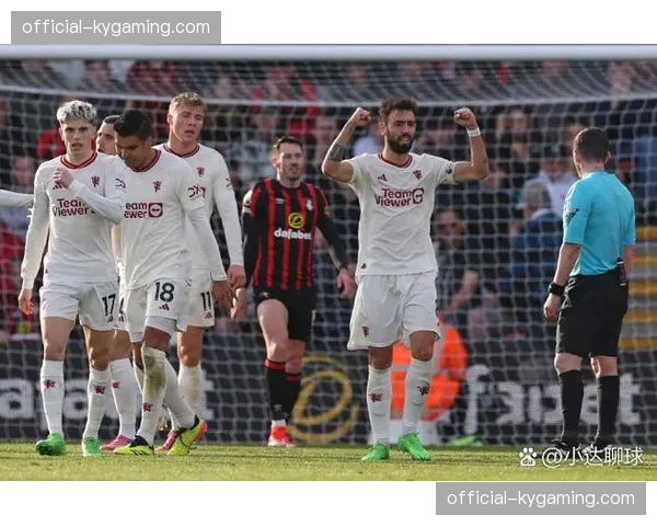 黄蜂终结老鹰3连败靠体系致胜，1-1-3落位进攻清空弧顶空间