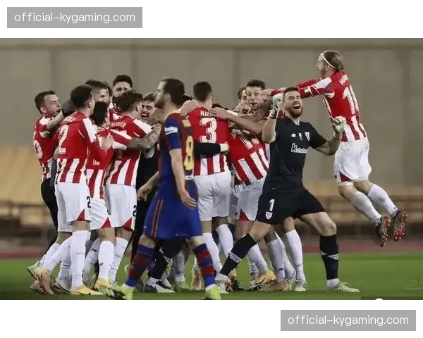 塞维利亚0-2不敌毕尔巴鄂竞技，联赛连续五轮不胜，弗洛雷斯帅位堪忧。