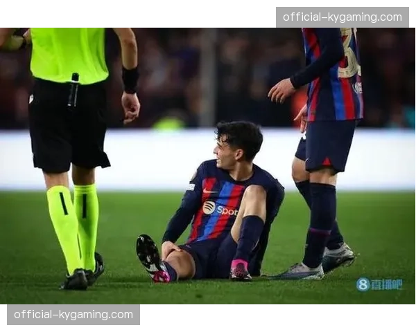 消息：官方确认，佩德里腿筋受伤将缺席约三周时间